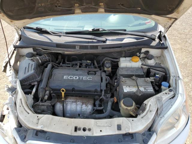 KL1TD6DE8BB132092 - 2011 CHEVROLET AVEO LS 白色 照片 11