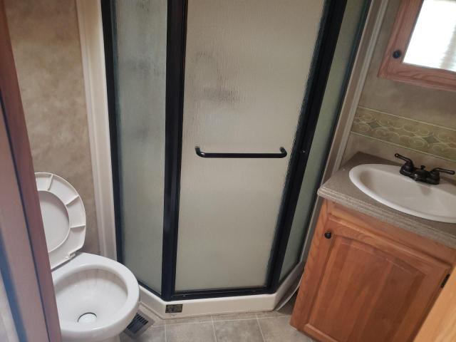 5SFBF342X9E013551 - 2009 HEART LAND BIGHORN 白色 照片 8