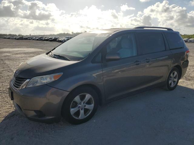 2011 TOYOTA SIENNA LE, 