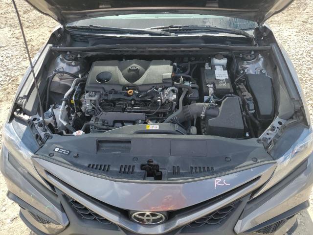 4T1G11AK5MU445281 - 2021 TOYOTA CAMRY SE GRAY photo 11