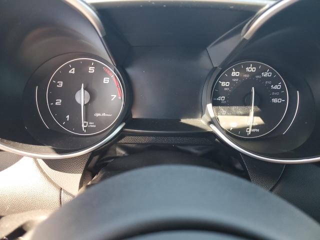 ZARFAEDN2J7566122 - 2018 ALFA ROMEO GIULIA Q4 勃艮第红 照片 9