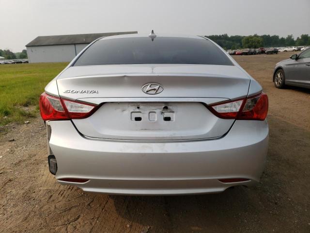 5NPEB4AC3CH503481 - 2012 HYUNDAI SONATA GLS SILVER photo 6