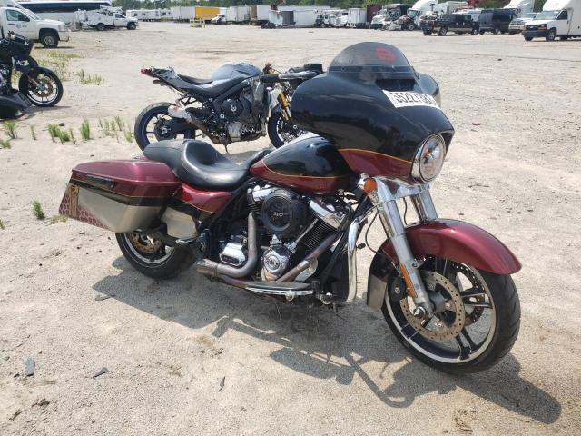 1HD1KBC18HB616297 - 2017 HARLEY-DAVIDSON FLHX STREET GLIDE BURGUNDY photo 1