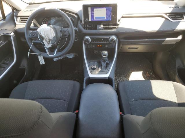 2T3RWRFV6PW183309 - 2023 TOYOTA RAV4 XLE 银色 照片 8