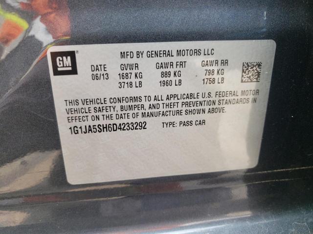 1G1JA5SH6D4233292 - 2013 CHEVROLET SONIC LS GRAY photo 13