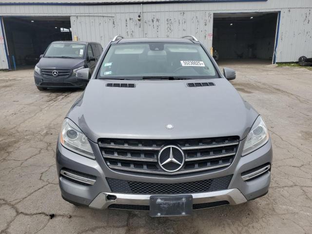 4JGDA5HBXCA018064 - 2012 MERCEDES-BENZ ML 350 4MATIC GRAY photo 5