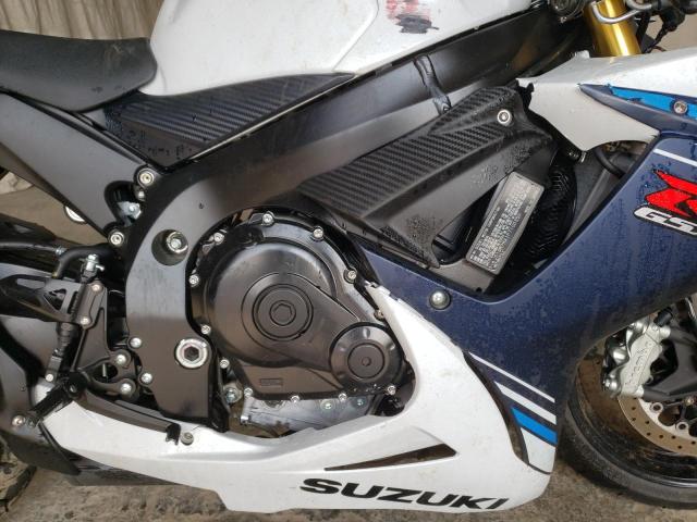 JS1GR7MA1P7100359 - 2023 SUZUKI GSX-R750 WHITE photo 7