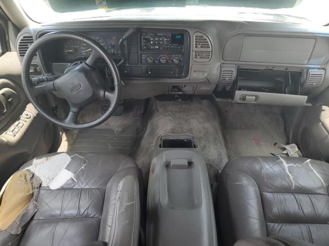 3GNGC26J8XG148816 - 1999 CHEVROLET SUBURBAN C2500 GRAY photo 8