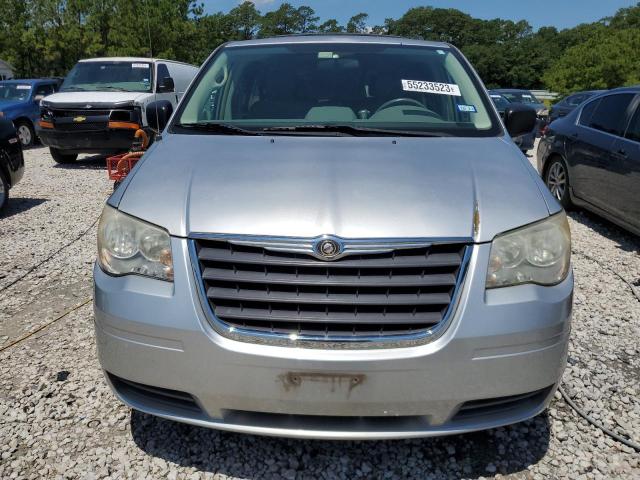 2A8HR44H18R631799 - 2008 CHRYSLER TOWN & COU LX SILVER photo 5