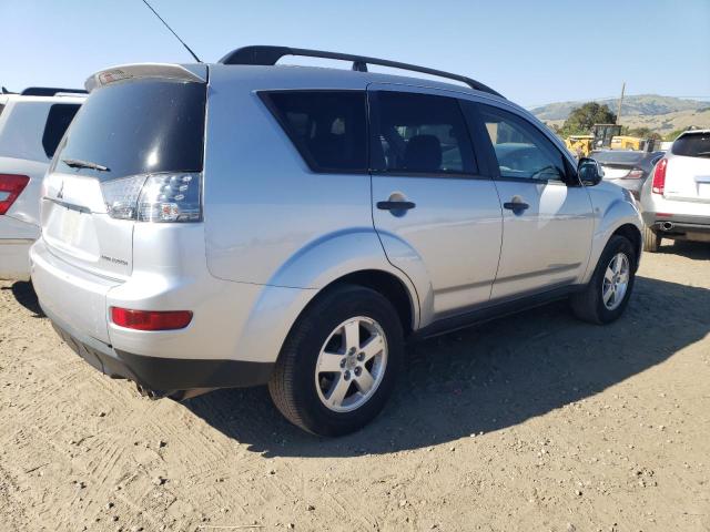 JA4MS31X17U013586 - 2007 MITSUBISHI OUTLANDER ES SILVER photo 3