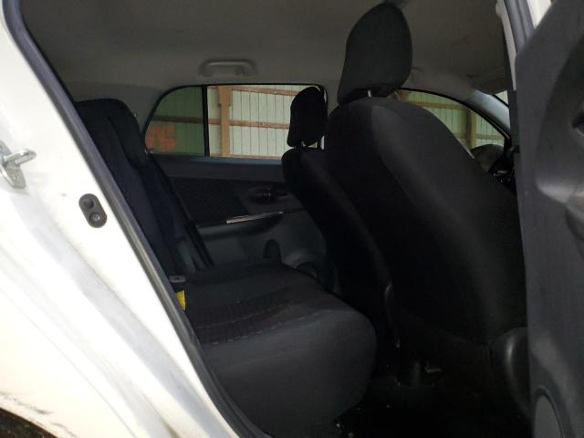 JTKKU4B42C1027115 - 2012 TOYOTA SCION XD WHITE photo 10