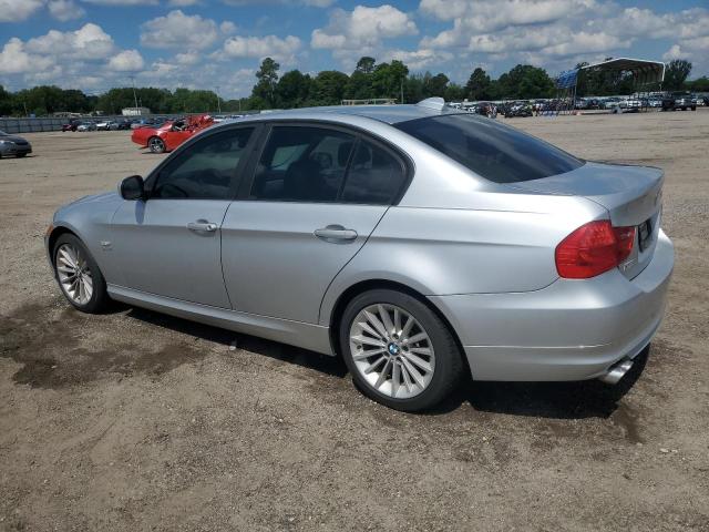 WBAPK7C50AA771348 - 2010 BMW 328 XI SILVER photo 2