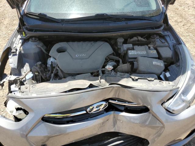 KMHCT5AE7GU281353 - 2016 HYUNDAI ACCENT SE SILVER photo 11