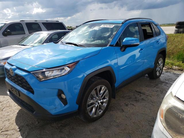 2T3A1RFV0LW117408 - 2020 TOYOTA RAV4 XLE PREMIUM BLUE photo 1