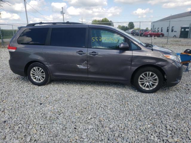 5TDYK3DC8CS179229 - 2012 TOYOTA SIENNA XLE GRAY photo 9