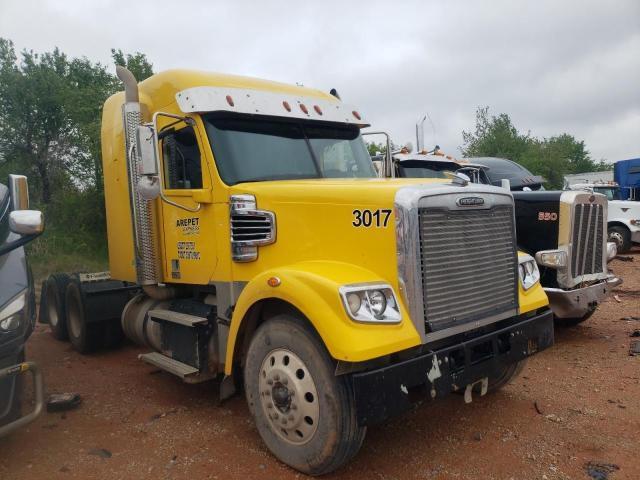 3AKJGNDV1LDMC7447 - 2020 FREIGHTLINER 122SD YELLOW photo 1