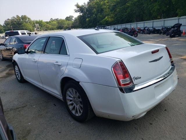 2C3CCAAG0CH261431 - 2012 CHRYSLER 300 WHITE photo 2