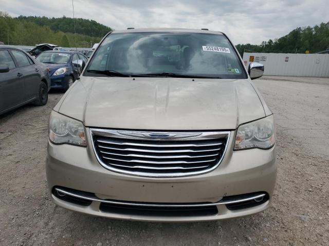 2C4RC1CG6DR647883 - 2013 CHRYSLER TOWN & COU TOURING L GOLD photo 5