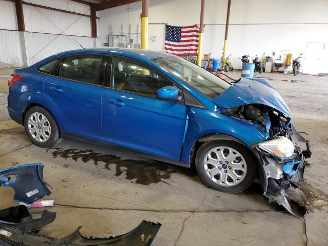 1FAHP3F25CL171957 - 2012 FORD FOCUS SE BLUE photo 4