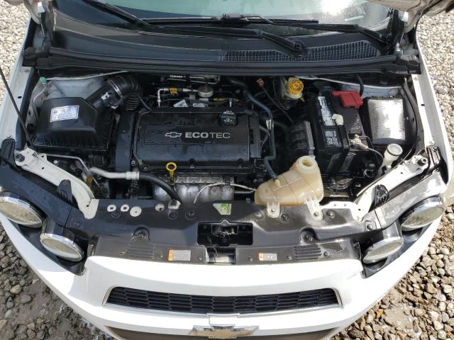 1G1JA6SH2F4121632 - 2015 CHEVROLET SONIC LS WHITE photo 11
