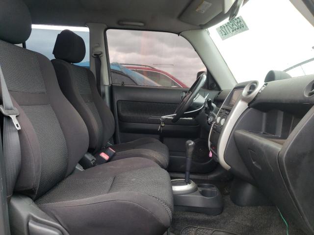 JTLKT324250197850 - 2005 TOYOTA SCION XB Gümüş fotoğraf 5