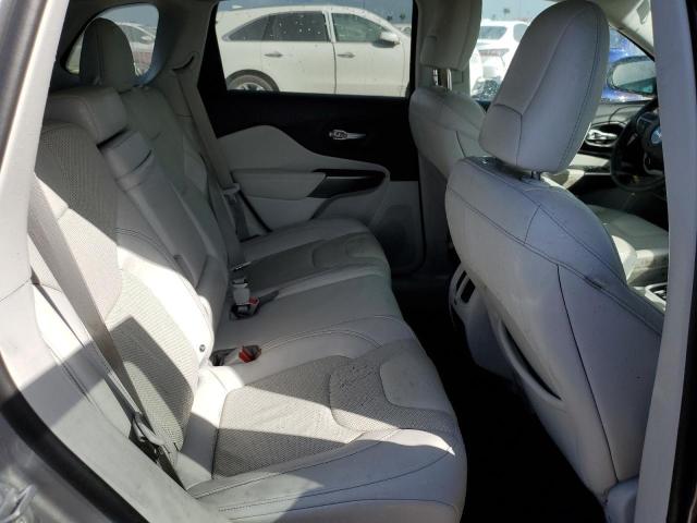 1C4PJLDB8KD123243 - 2019 JEEP CHEROKEE LIMITED SILVER photo 10