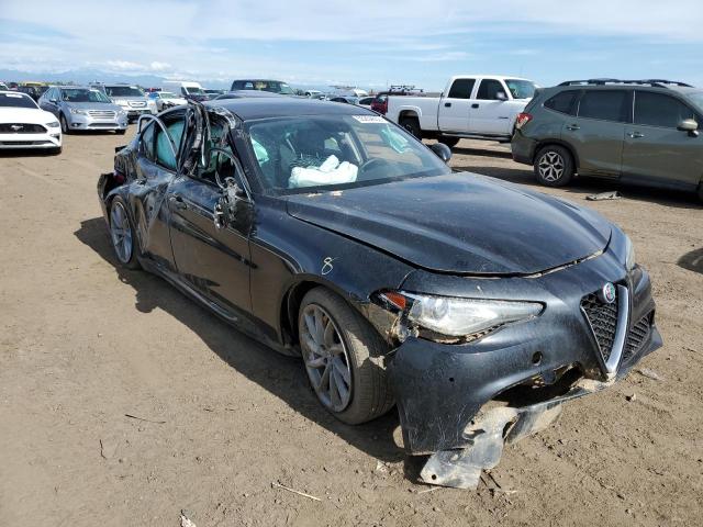 ZARFAEDN4H7552331 - 2017 ALFA ROMEO GIULIA Q4 黑色 照片 4