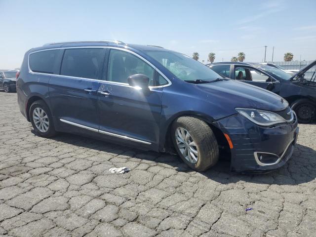 2C4RC1BG7JR353227 - 2018 CHRYSLER PACIFICA TOURING L BLUE photo 4