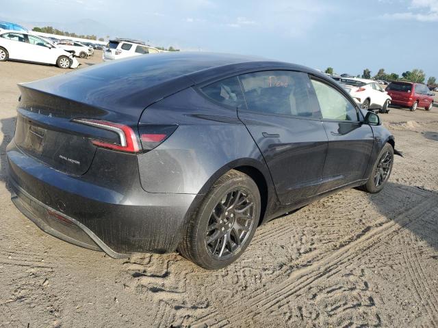 5YJ3E1EB3SF963316 - 2025 TESLA MODEL 3 灰色 照片 3