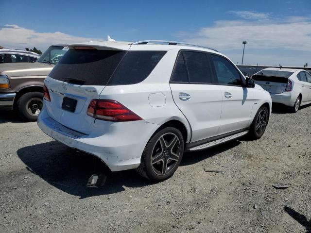 4JGDA6EB7HA984423 - 2017 MERCEDES-BENZ GLE 43 AMG WHITE photo 3