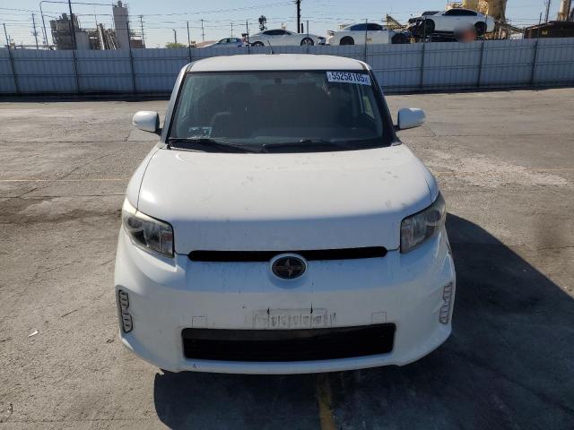 JTLZE4FEXFJ067733 - 2015 TOYOTA SCION XB 白色 照片 5