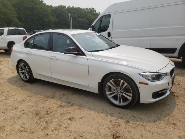 WBA3B9C55DF140063 - 2013 BMW 335 XI WHITE photo 4