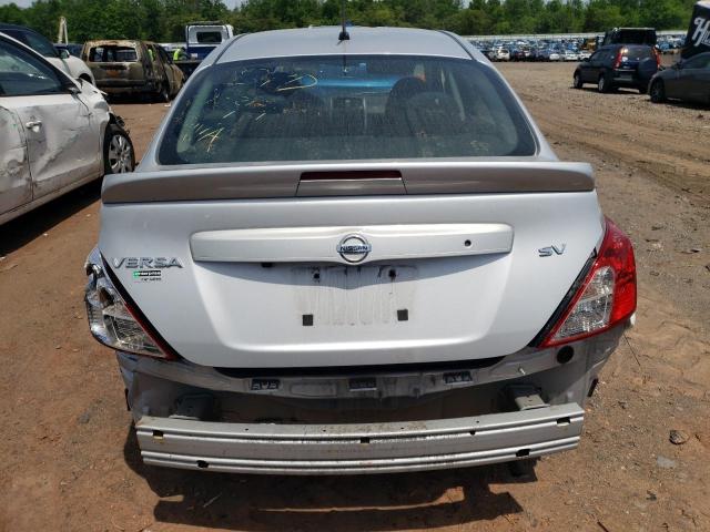 3N1CN7AP5KL841145 - 2019 NISSAN VERSA S SILVER photo 6