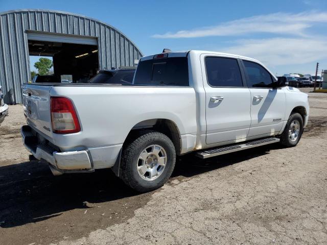 1C6SRFFT5KN910792 - 2019 RAM 1500 BIG HORN/LONE STAR WHITE photo 3