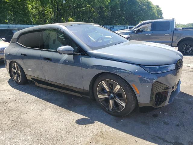 WB523CF00NCK44547 - 2022 BMW IX XDRIVE50 GRAY photo 4