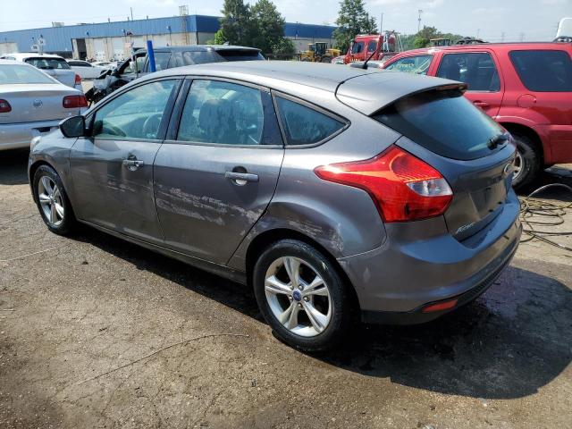 1FAHP3K24CL414695 - 2012 FORD FOCUS SE GRAY photo 2