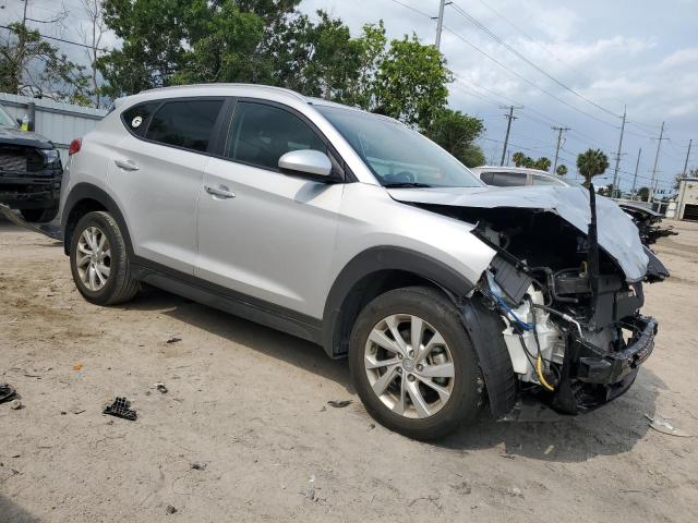 KM8J33A48KU885523 - 2019 HYUNDAI TUCSON LIMITED SILVER photo 4