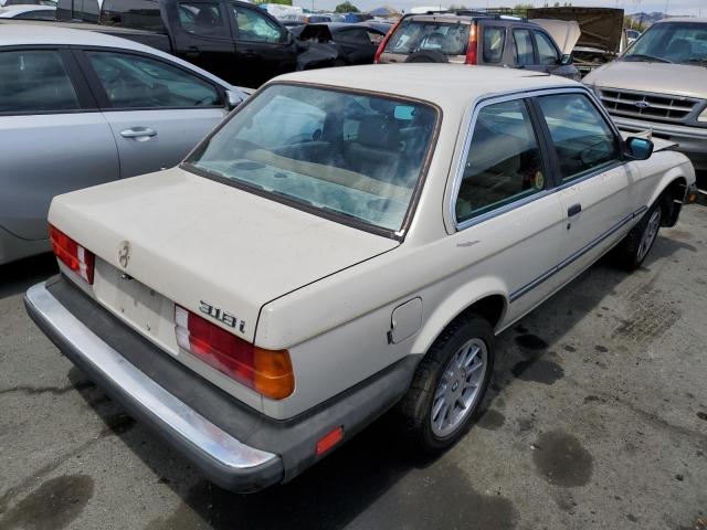 WBAAK7403F8771481 - 1985 BMW 318 I CREAM photo 3