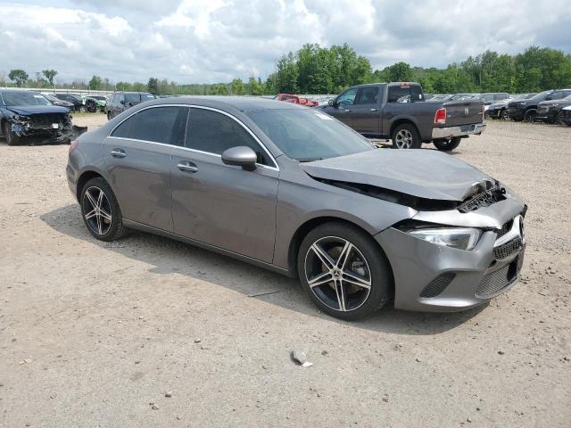 W1K3G4FB0NJ365469 - 2022 MERCEDES-BENZ A 220 4MATIC GRAY photo 4