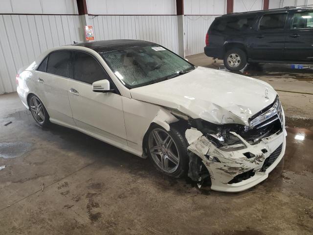 WDDHF9AB6BA362651 - 2011 MERCEDES-BENZ E 550 4MATIC WHITE photo 4