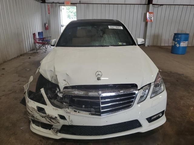 WDDHF9AB6BA362651 - 2011 MERCEDES-BENZ E 550 4MATIC WHITE photo 5