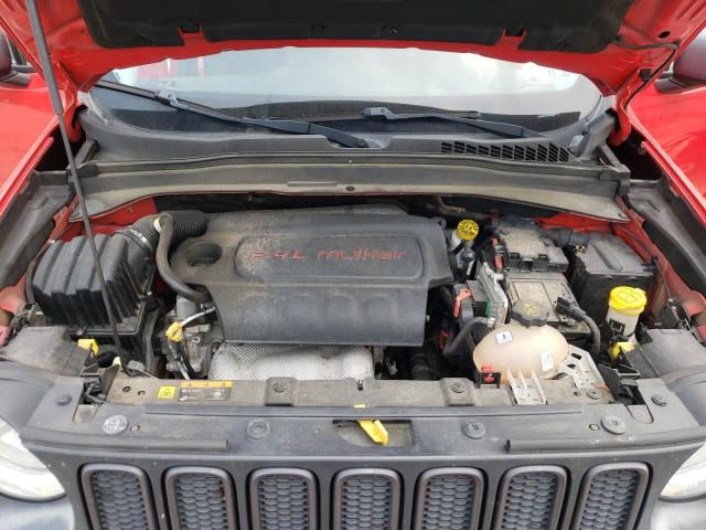 ZACCJBCB0HPE49378 - 2017 JEEP RENEGADE TRAILHAWK RED photo 11