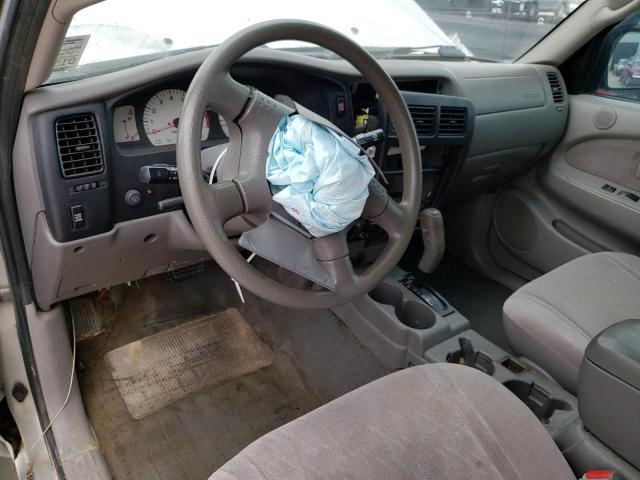 5TESM92N32Z037363 - 2002 TOYOTA TACOMA XTRACAB PRERUNNER ვერცხლისფერი ფოტო 8