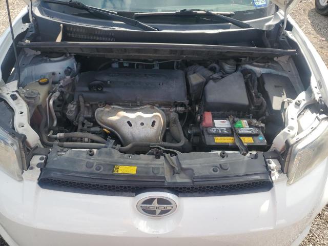 JTLZE4FE6CJ015043 - 2012 TOYOTA SCION XB WHITE photo 11
