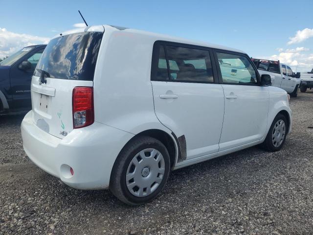 JTLZE4FE6CJ015043 - 2012 TOYOTA SCION XB WHITE photo 3