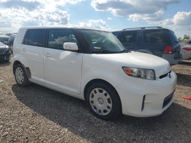 JTLZE4FE6CJ015043 - 2012 TOYOTA SCION XB WHITE photo 4