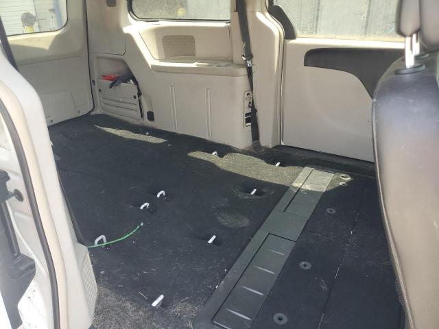 2C4RC1BG8ER272839 - 2014 CHRYSLER TOWN & COU TOURING WHITE photo 10