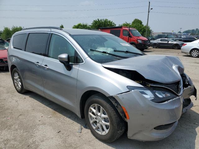 2C4RC1DG7LR164058 - 2020 CHRYSLER VOYAGER LXI SILVER photo 4