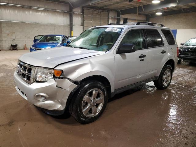 1FMCU9DG6CKA70636 - 2012 FORD ESCAPE XLT SILVER photo 1