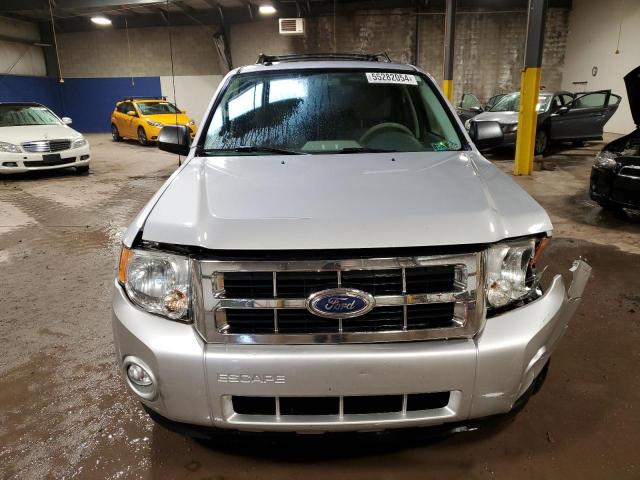 1FMCU9DG6CKA70636 - 2012 FORD ESCAPE XLT SILVER photo 5